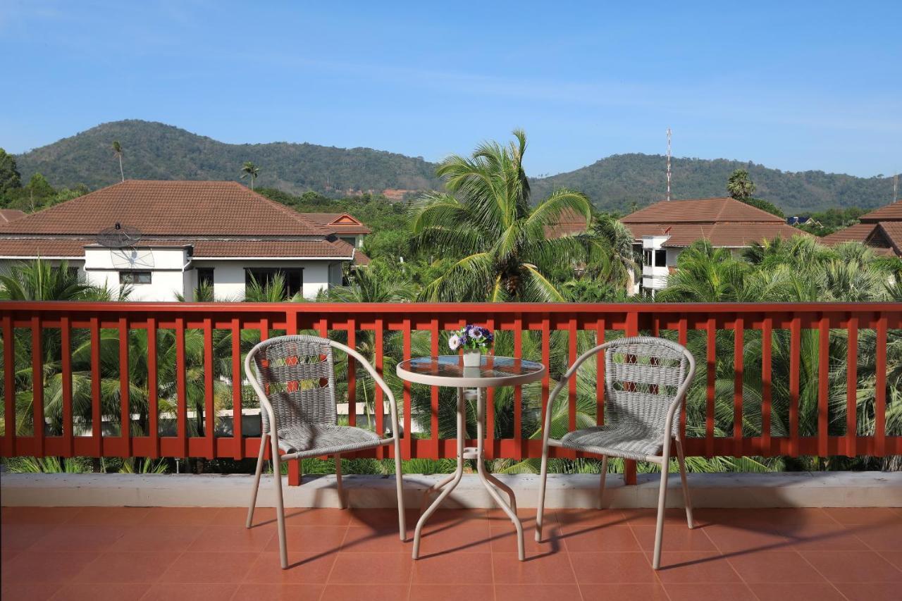Rawai Grand House -Sha Plus Extérieur photo